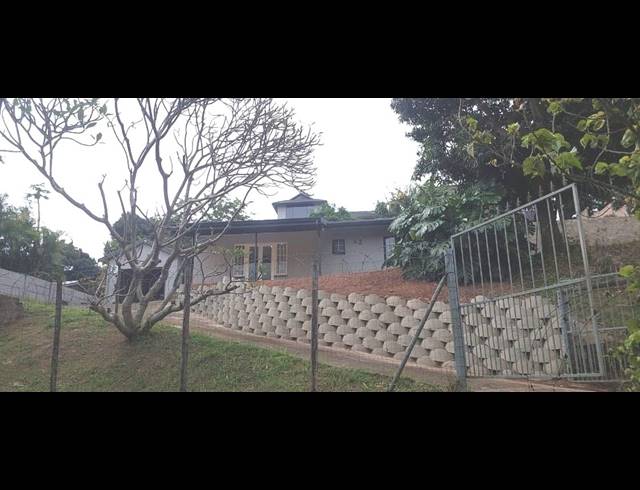3 BEDROOM HOUSE TO LET IN ESCOMBE